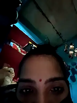 Snapshot of Poojashrma33 chatting on 9, 2, 2025 Poojashrma33 online show from 9, 2, 2025