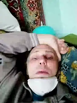 Pineapple04 online show from 7, 12, 2024
