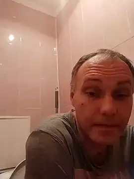 Pineapple04 online show from 14, 12, 2024
