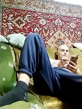 Pineapple04 online show from 3, 1, 2025