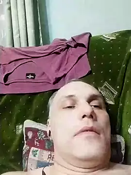 Pineapple04 online show from 11, 1, 2025