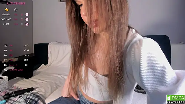 wwildfox online show from 16, 12, 2025