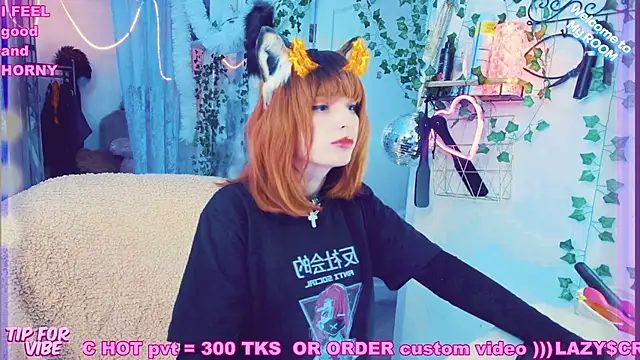 Snapshot of Toxic_Ellies chatting on 29, 12, 2024 Toxic Ellies online show from 29, 12, 2024