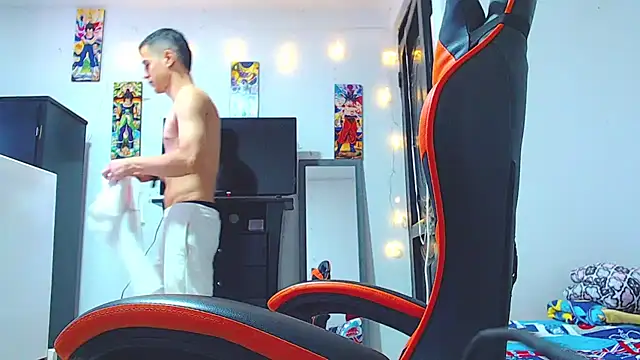 ADAM HOT online show from 18, 2, 2026