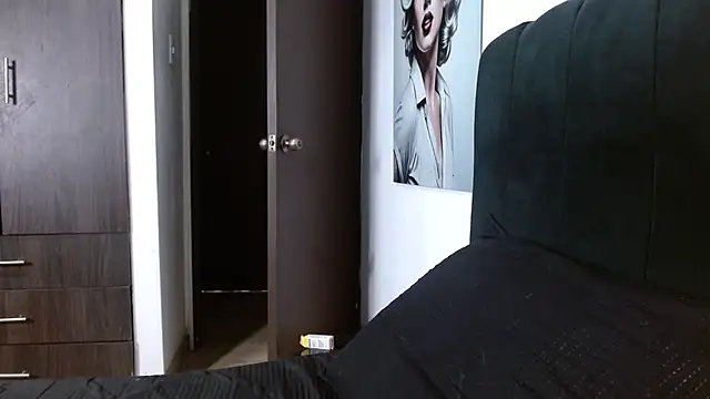 Hendry  online show from 24, 11, 2025