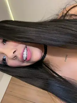 Snapshot of Sofy_Softtt chatting on 5, 8, 2026 Sofy Softtt online show from 5, 8, 2026