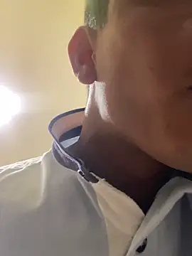 Snapshot of Onel9701 chatting on 22, 2, 2026 Onel9701 online show from 22, 2, 2026