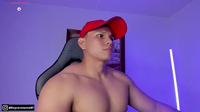 Snapshot of RoyConstance chatting on 4, 12, 2025 RoyConstance online show from 4, 12, 2025