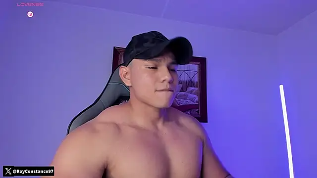 Snapshot of RoyConstance chatting on 16, 12, 2025 RoyConstance online show from 16, 12, 2025