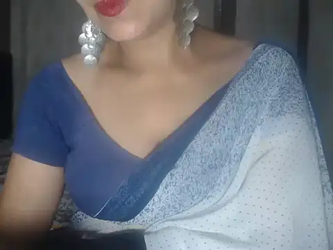 Snapshot of LustyShreya chatting on 8, 9, 2025 LustyShreya online show from 8, 9, 2025