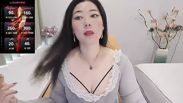 Crystal Wings online show from 16, 11, 2025