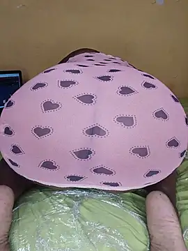 Hot-Assy online show from 16, 7, 2026