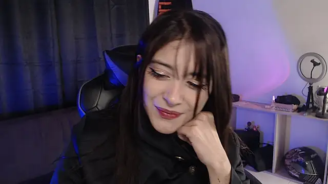 Snapshot of liz-beths chatting on 30, 11, 2025 liz-beths online show from 30, 11, 2025