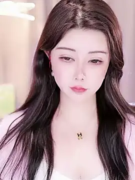 Qiaoqiao  online show from 7, 1, 2025