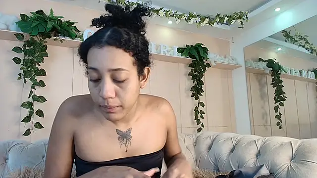 flavia cruz online show from 31, 5, 2026
