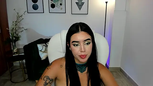 zoee jackson online show from 19, 1, 2025