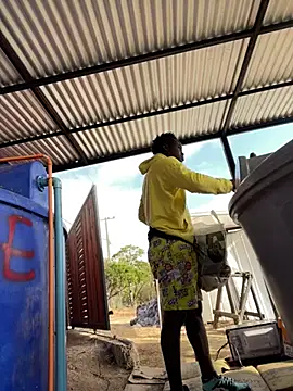 Andricastro online show from 5, 3, 2025