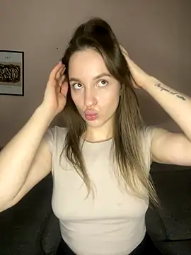 EdnaBradley online show from 18, 10, 2025