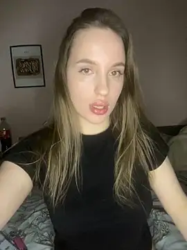 EdnaBradley online show from 1, 2, 2026