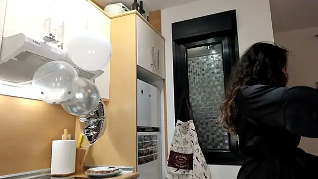 desertd2310 online show from 23, 1, 2025