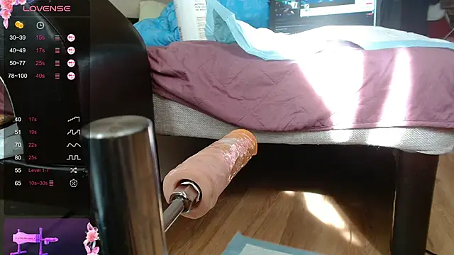 Snapshot of -ALENO4KA- chatting on 11, 9, 2025 -ALENO4KA- online show from 11, 9, 2025