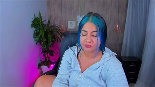 Xisu  online show from 2, 12, 2024