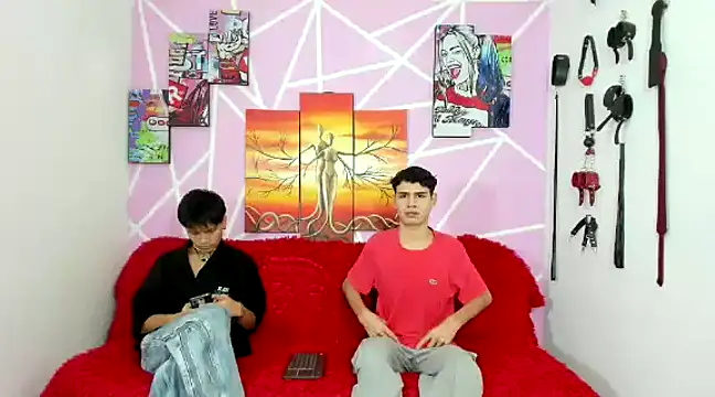 Fresahot2005 online show from 16, 12, 2024