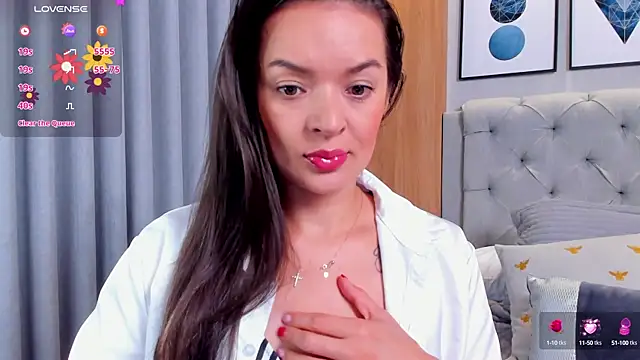 Snapshot of lennabell chatting on 2, 10, 2025 lennabell online show from 2, 10, 2025