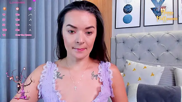 Snapshot of lennabell chatting on 8, 10, 2025 lennabell online show from 8, 10, 2025