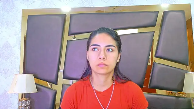 Snapshot of NicoleEsposito chatting on 15, 11, 2025 NicoleEsposito online show from 15, 11, 2025