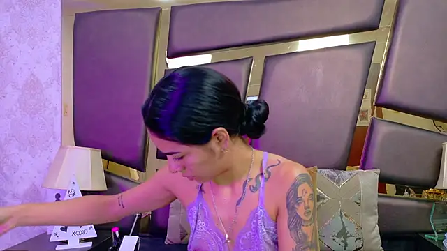 Snapshot of NicoleEsposito chatting on 16, 2, 2026 NicoleEsposito online show from 16, 2, 2026