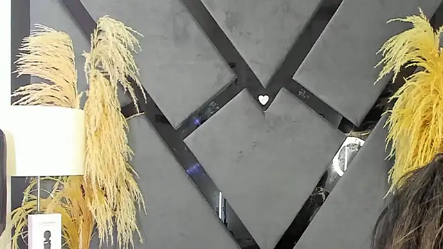 Snapshot of NicoleEsposito chatting on 23, 2, 2026 NicoleEsposito online show from 23, 2, 2026