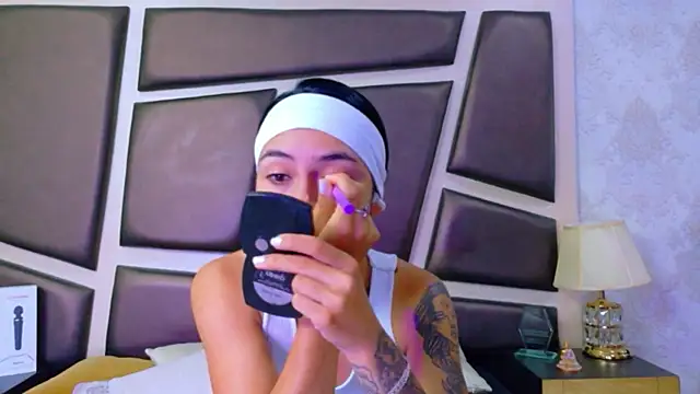 NicoleEsposito online show from 8, 7, 2026