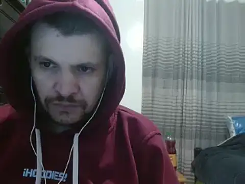 camiloking1720 online show from 18, 1, 2025