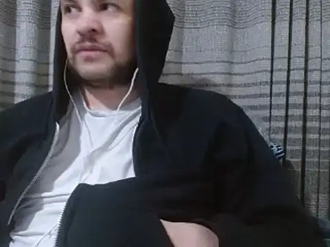 camiloking1720 online show from 27, 1, 2025