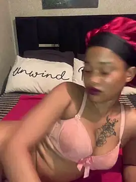 Snapshot of cardibabe chatting on 30, 12, 2024 cardibabe online show from 30, 12, 2024