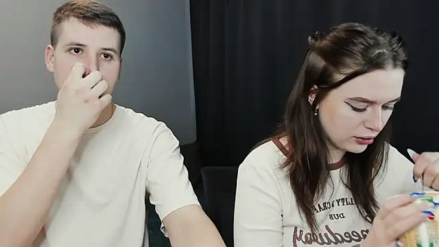 Snapshot of Pinku_kitsune chatting on 11, 2, 2025 Pinku kitsune online show from 11, 2, 2025