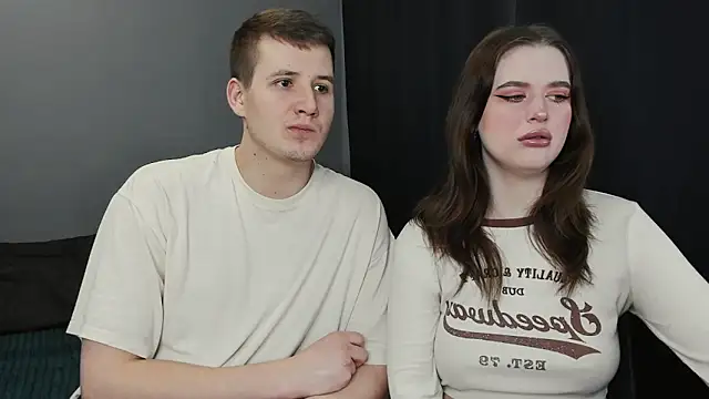 Pinku kitsune online show from 26, 2, 2025