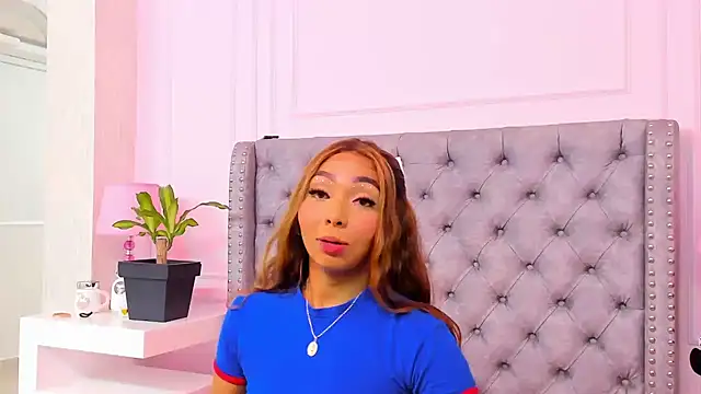 HaileeRoberts online show from 7, 2, 2026