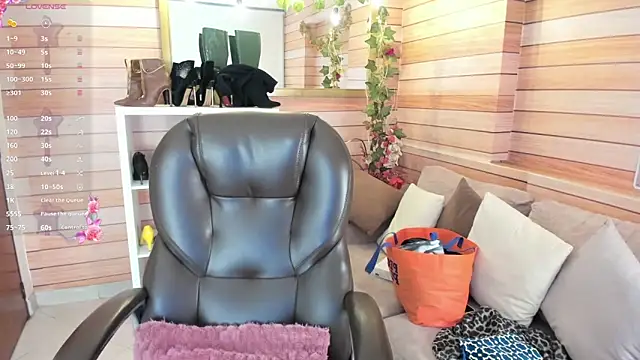 Victoria collins 1 online show from 15, 3, 2026