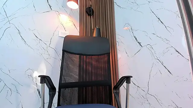 antony bigdick  online show from 18, 11, 2025