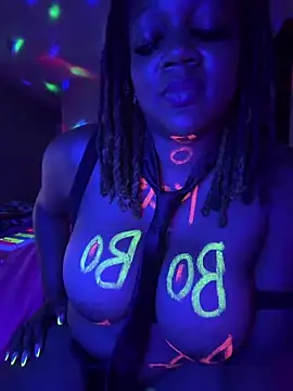 Naughty4Gifters27 online show from 22, 6, 2026