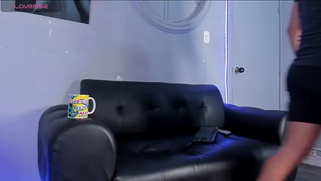 Snapshot of Cristopher_strong chatting on 7, 11, 2025 Cristopher strong online show from 7, 11, 2025