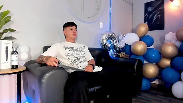 Cristopher strong online show from 23, 5, 2026
