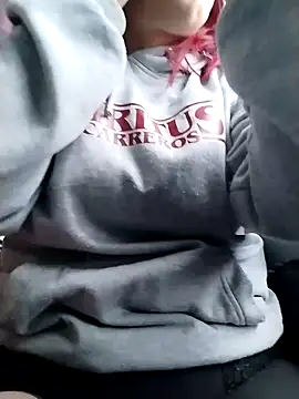 Snapshot of IamAlana_ chatting on 6, 1, 2025 IamAlana online show from 6, 1, 2025