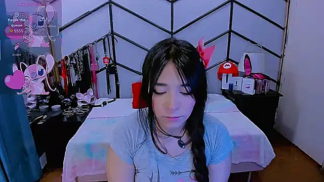 AlanaLuck online show from 25, 11, 2025