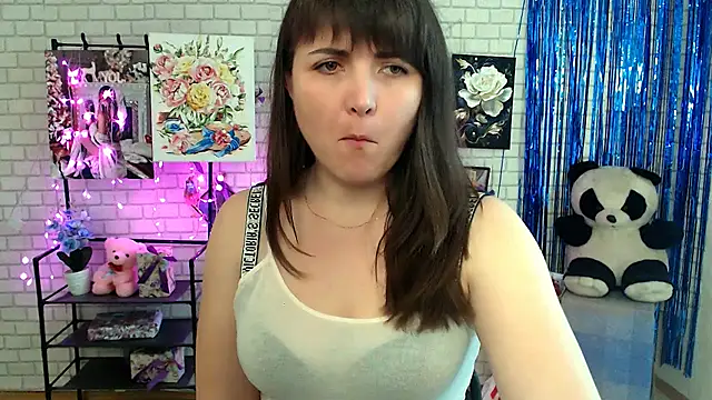 Darina M  online show from 5, 3, 2025