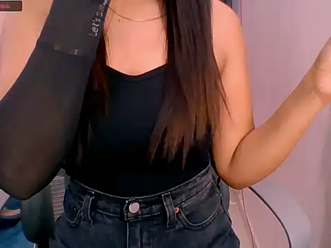 Snapshot of Nicole-wallace chatting on 28, 9, 2025 Nicole-wallace online show from 28, 9, 2025