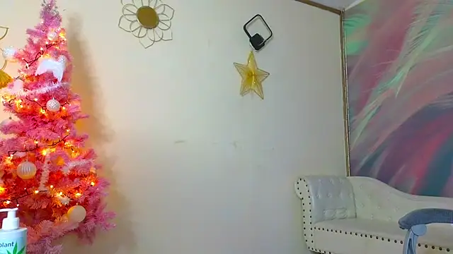 ollyviia online show from 22, 12, 2024