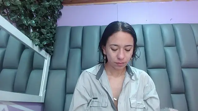Snapshot of angelina_ny chatting on 30, 9, 2025 angelina ny online show from 30, 9, 2025